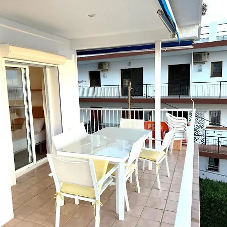 En La Playa Del Segon Moll Apartment *